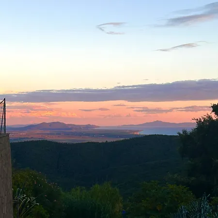Meria Bed and breakfast 3*