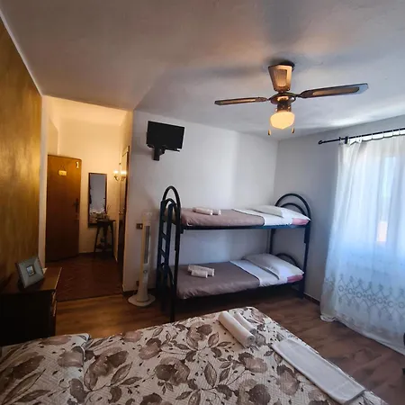 فندق مبيت وإفطار Meria 3*